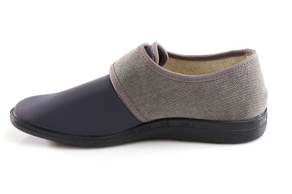 art. 986 - Calzatura per piedi speciali, uomo, colore grigio Calzaturificio Emanuela