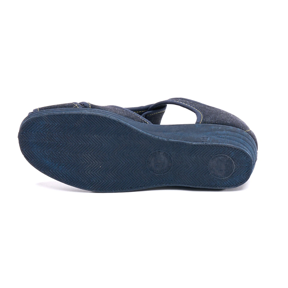 art. 905 calzaturificio emanuela scarpa primavera/estate donna colore blu particolare suola