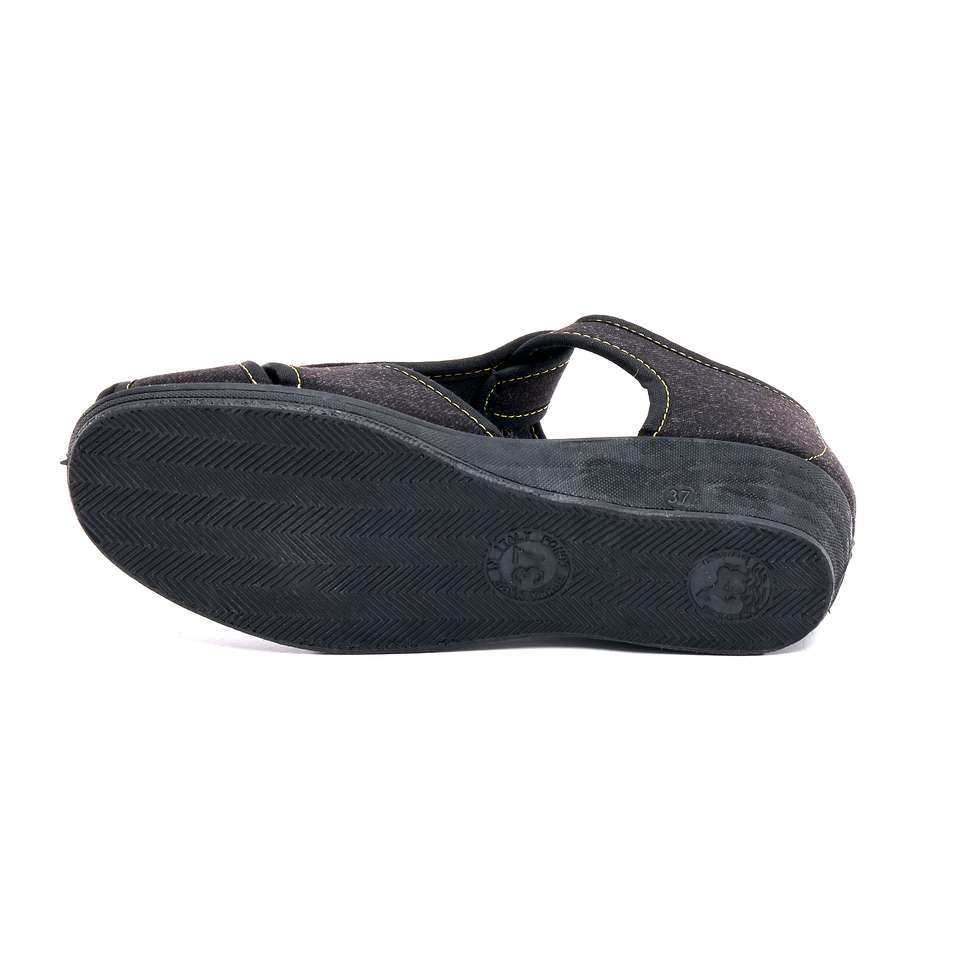 art. 905 calzaturificio emanuela scarpa primavera/estate donna colore nero particolare suola