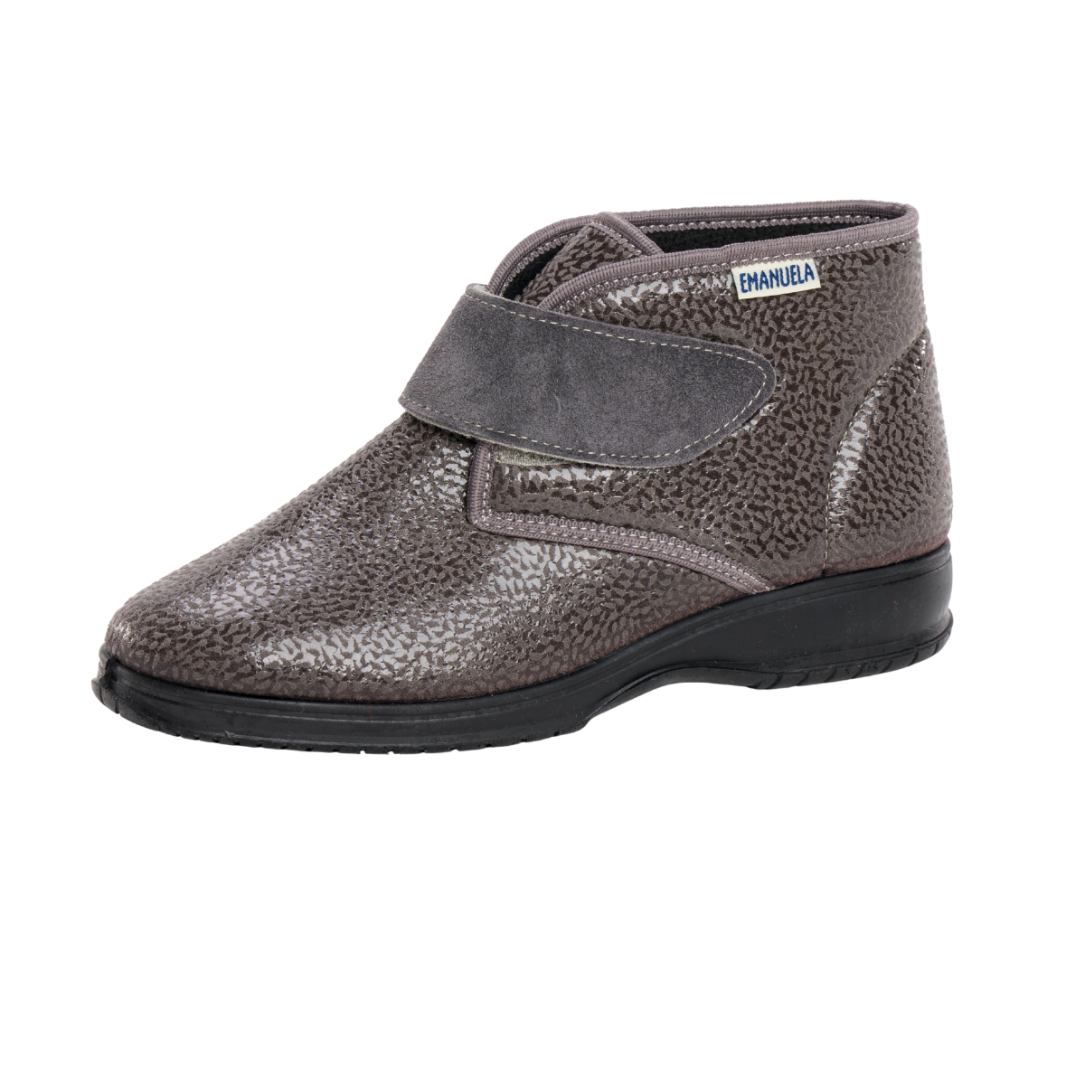 art. 2551 - Specialized women's footwear, chukka-style boot. Shoes for special feet.